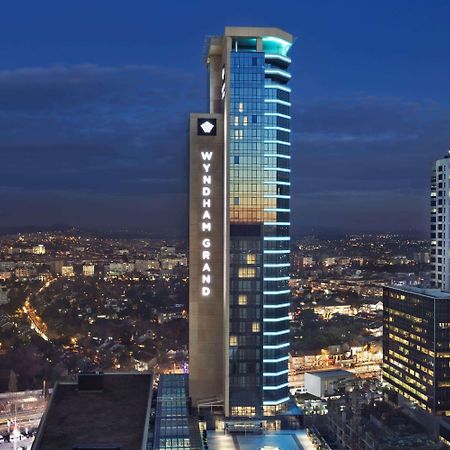 Wyndham Grand Istanbul Levent Hotel & Conference Center 伊斯坦布尔 外观 照片 Wyndham Grand San Antonio