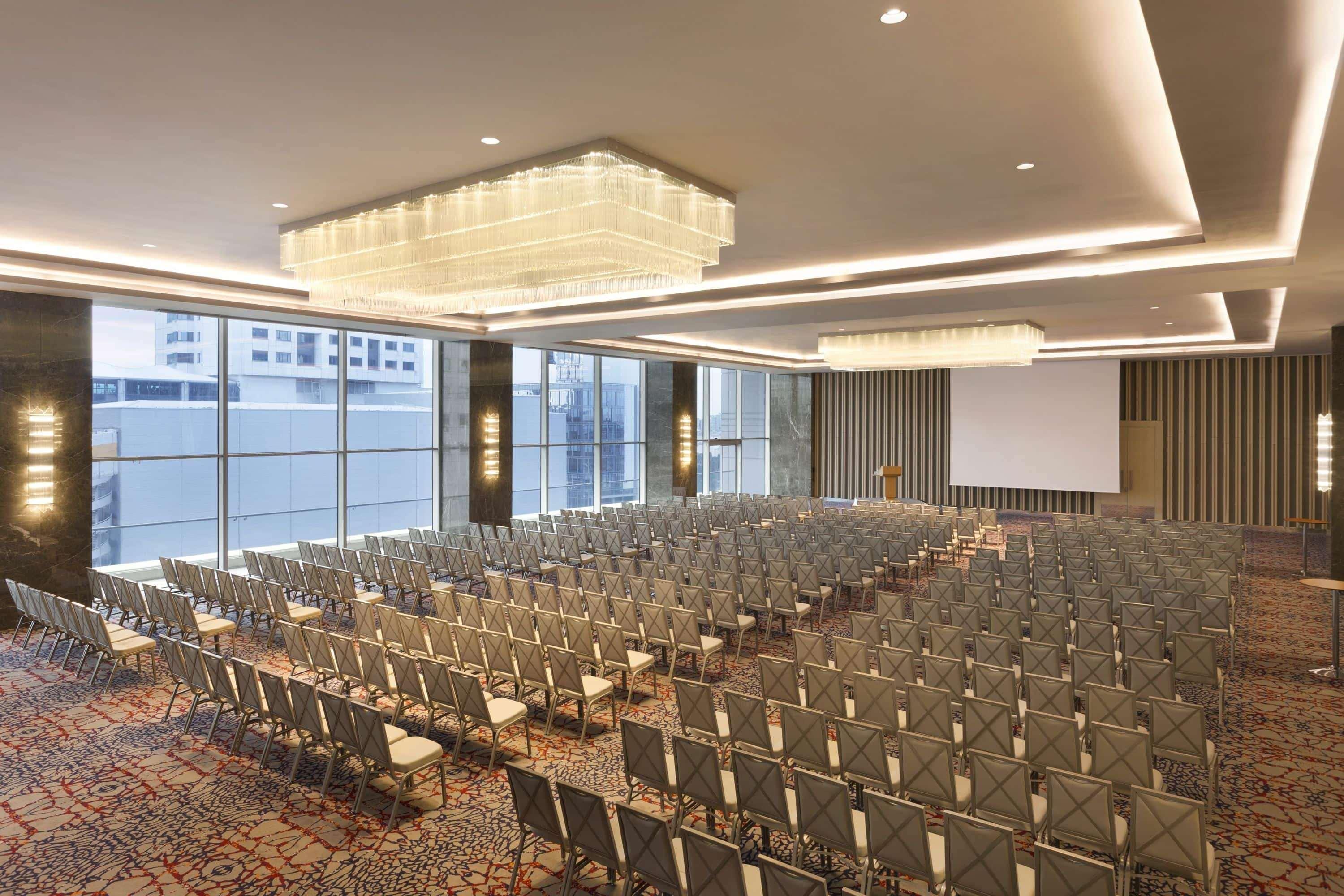 Wyndham Grand Istanbul Levent Hotel & Conference Center 伊斯坦布尔 外观 照片 The Grand Ballroom